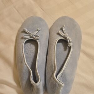 Dearfoams Women's Light Blue Slippers